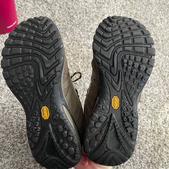 Merrell shoes - Picture 3 of 4